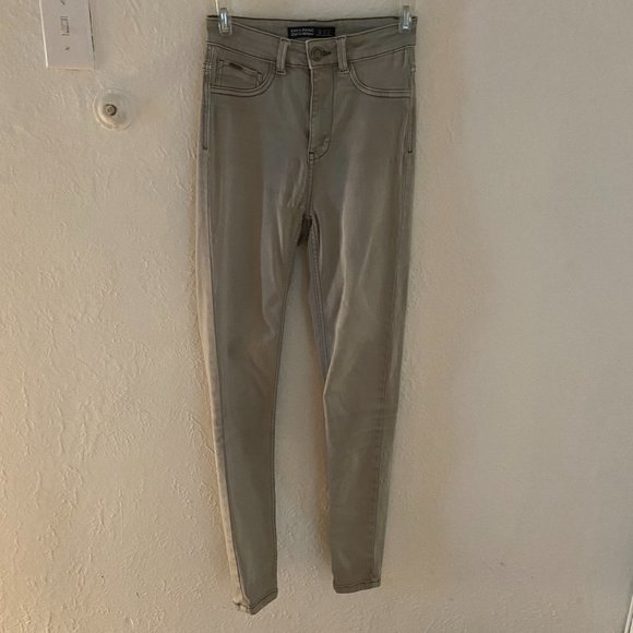 Light Green / Tan Denim - Zara - Picture 2 of 6